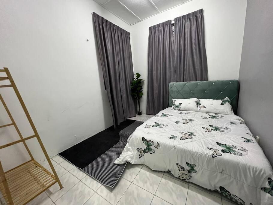 Rumah Melati By Impian Homestay Klia-Salak Tinggi-Nilai Sepang Exteriér fotografie